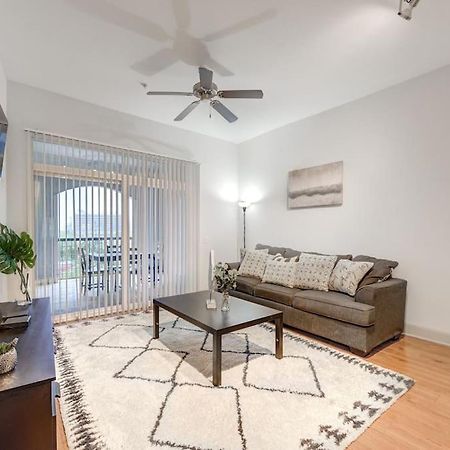 Chic 1Br Near Nrg With Pool Wifi Freeparking Apartment Houston Exterior photo