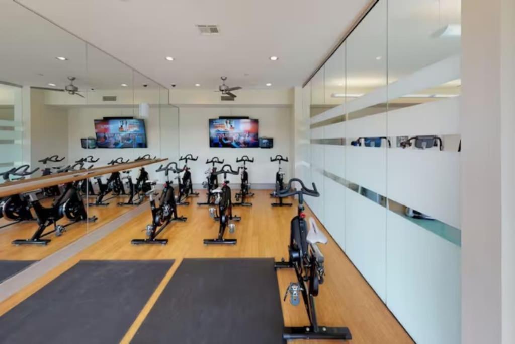 Chic 1Br Near Nrg With Pool Wifi Freeparking Apartment Houston Exterior photo