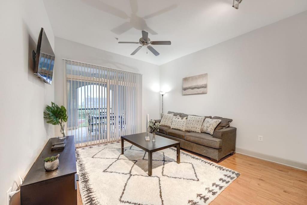 Chic 1Br Near Nrg With Pool Wifi Freeparking Apartment Houston Exterior photo