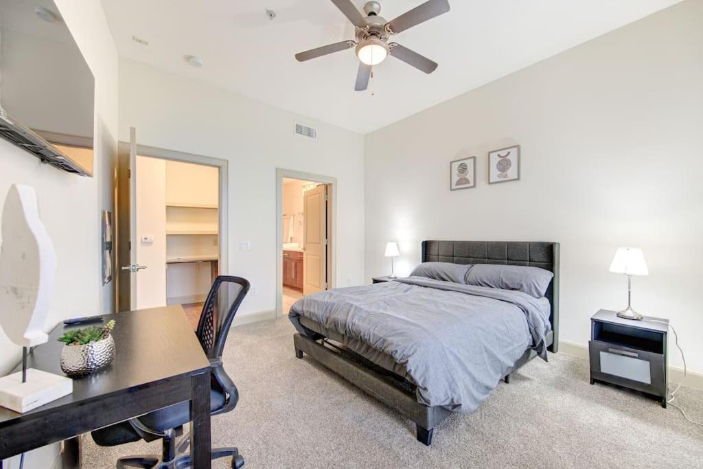 Chic 1Br Near Nrg With Pool Wifi Freeparking Apartment Houston Exterior photo